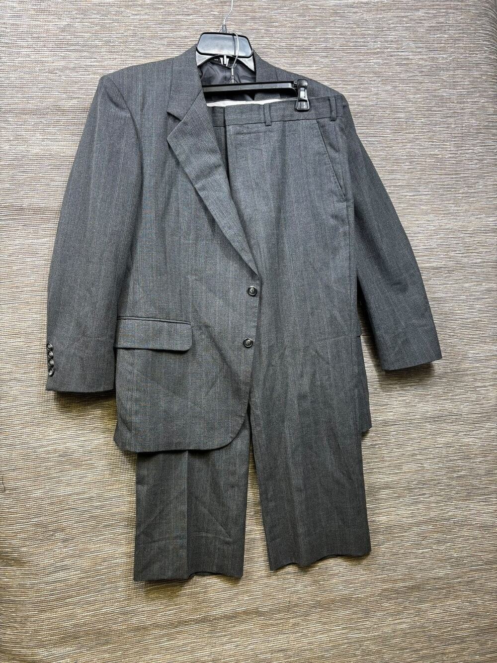 Austin Manor Suit Mens 44R/W38 Gray Pinstripe Wool Blend 2 Piece Jacket Pants